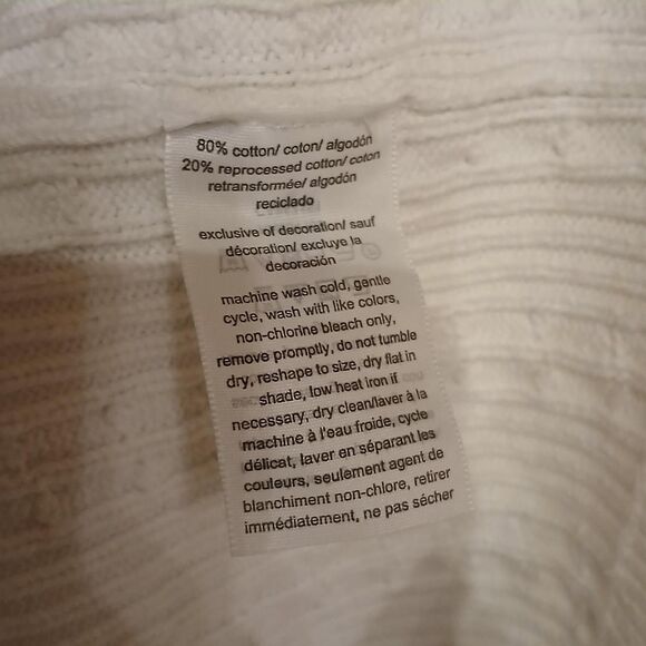 Tommy Hilfiger Women's White Cable Knit Crew Neck Sweater Preppy 21" Pit to Pit - Picture 4 of 6